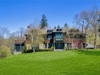 122 Circuit Road, Tuxedo Park, NY, 10987