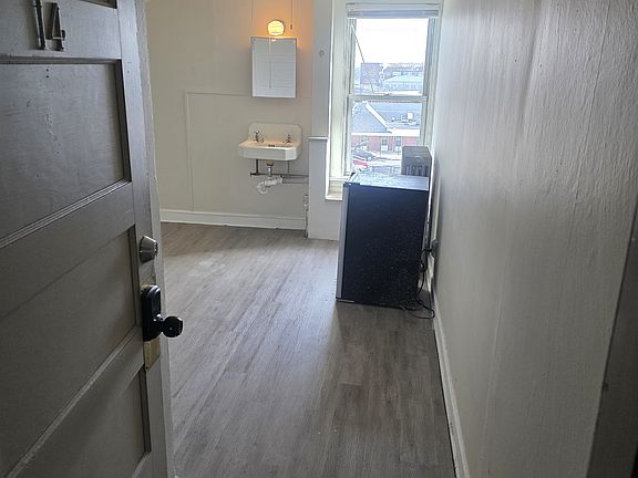 4th image of 485 County Street 14