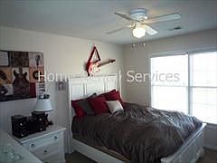 5th image of 605 SE Williamsburg Dr