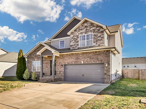 3rd image of 1213 Winterset Dr