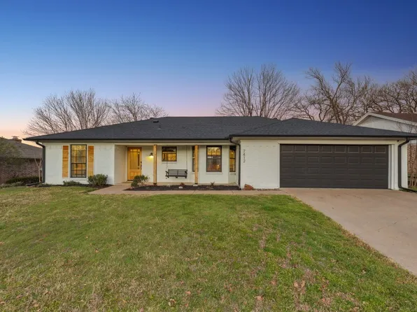 7412 Forrest Ln, North Richland Hills, TX 76182