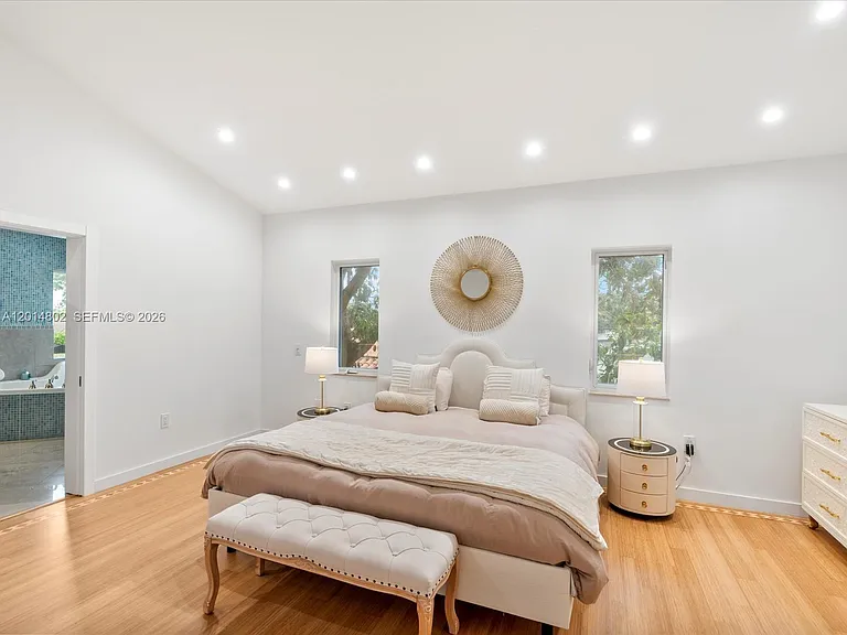 825 SW 23rd Rd — Photo 80
