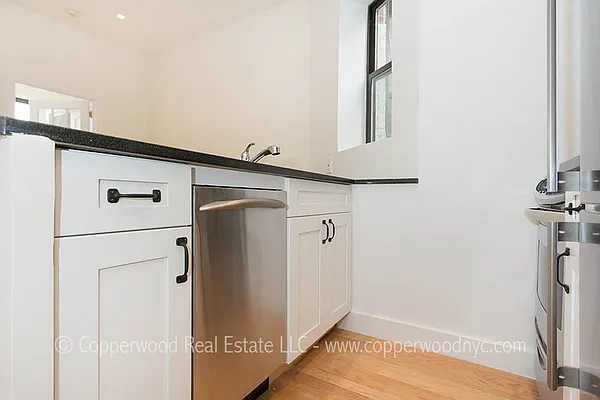 Rented by Copperwood Real Estate | media 13