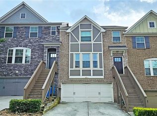 1979 Paxton Ridge Ln, Lilburn, GA 30047