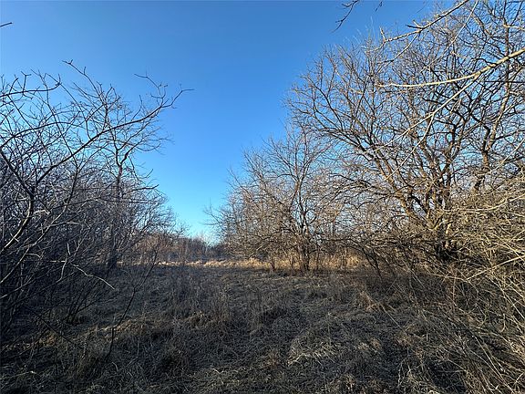 5th image of 0 Illinois St