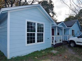 1319 Goodson Rd, Magnolia, TX 77355