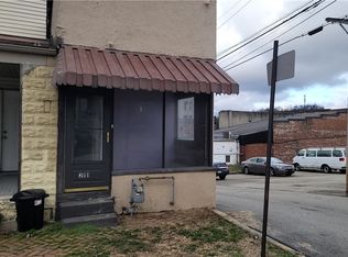 211 S 3rd St, Jeannette, PA 15644