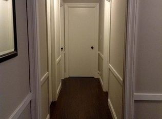 228 E Farnham Ln, Wheaton, IL 60189