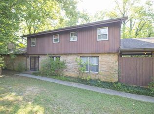 108 Caldwell Dr, Oak Ridge, TN 37830