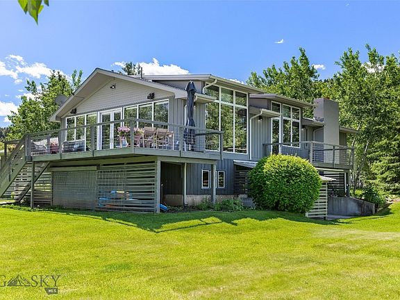 3rd image of 7103 Bristol Ln