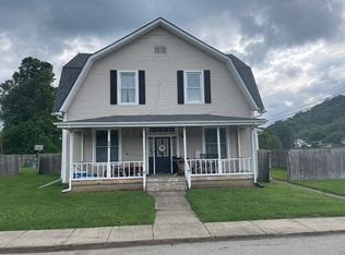 54 Harrison St, Worthville, KY 41098
