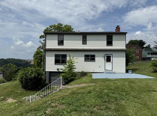 6929 Monroe Ave, West Mifflin, PA 15122