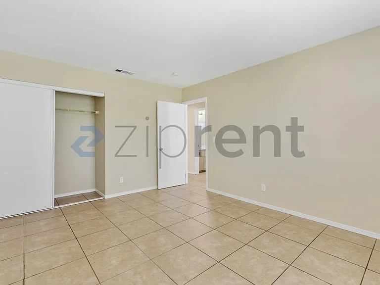 8316 Sky Canyon Ct — Photo 23