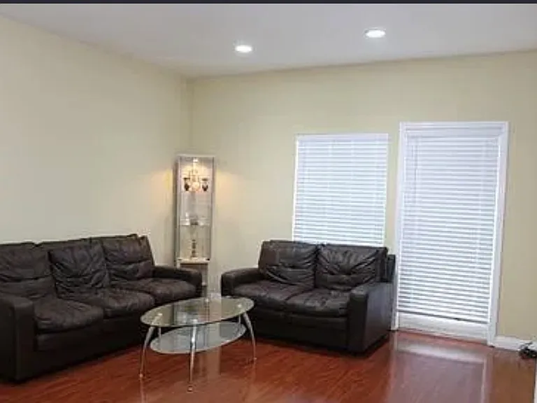 2177 Alum Rock Ave — Photo 28