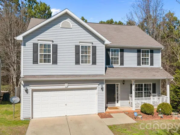 7218 Cascading Pines Dr, Tega Cay, SC 29708