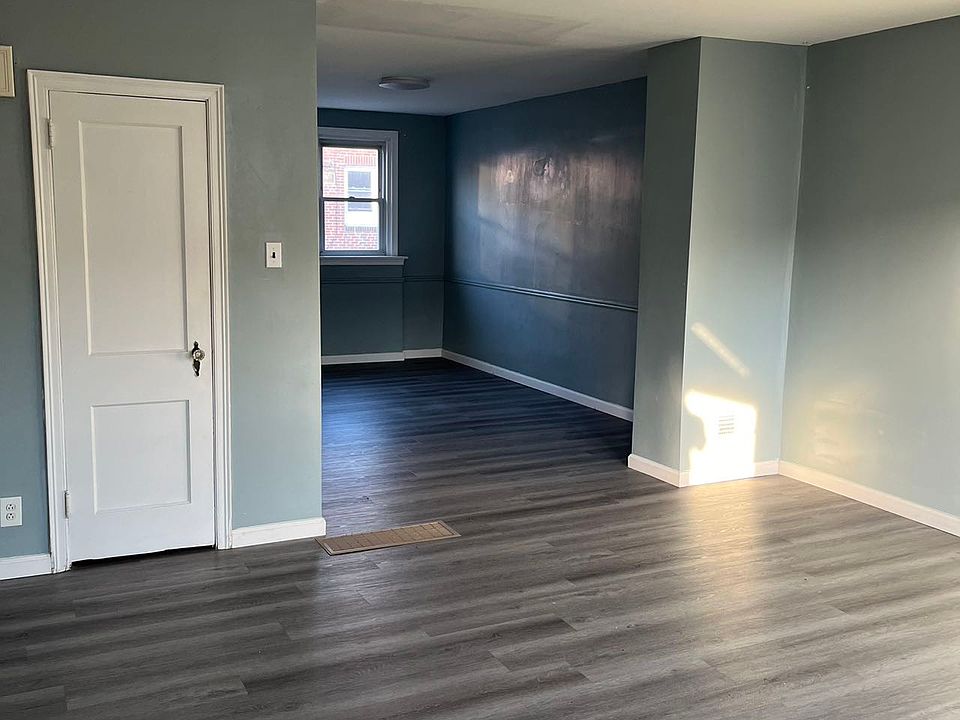 1st image of 4204 Oakmont St