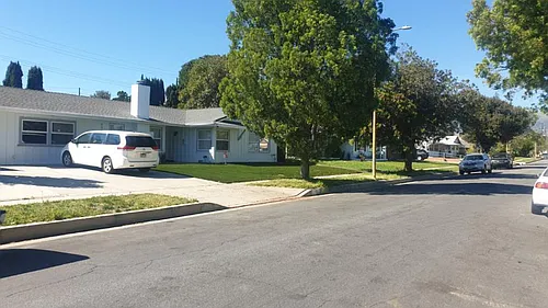 9957 1/2 Delco Ave Photo 1