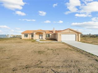 12275 Barbet Rd, Phelan, CA 92371