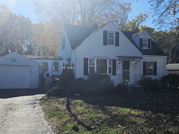 18 Susan Ave, South Hadley, MA 01075