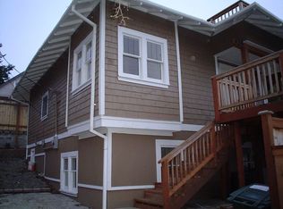 439 24th Ave E, Seattle, WA 98112