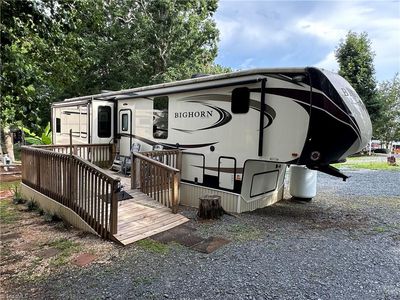 101 Marina Dr, New London, NC, 28127