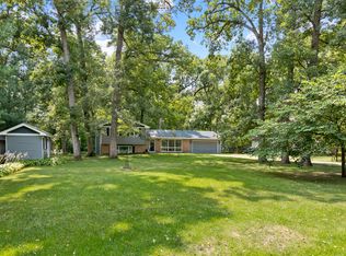 43W705 Marian Cir, Sugar Grove, IL 60554