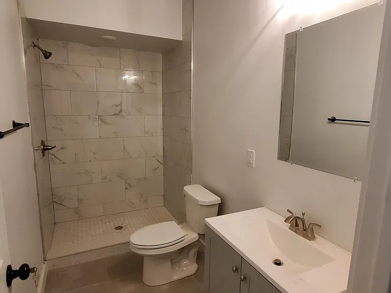 2036 Germantown Ave #1 — Photo 5