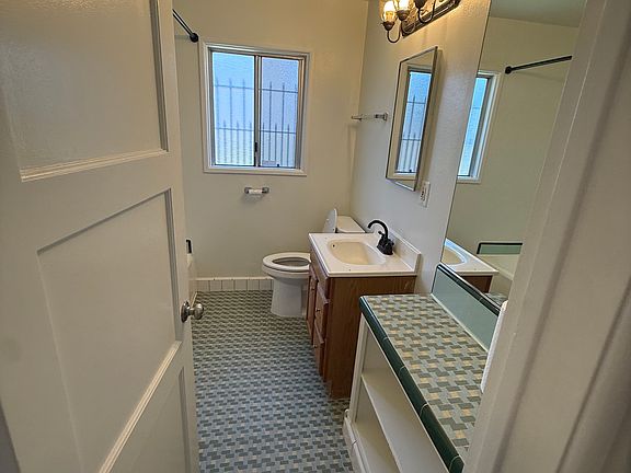 5th image of 4132 Andy St