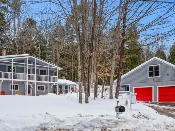 110 New Hampshire Drive, Webster, NH 03303