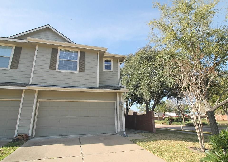 1st image of 25230 Finchgrove Ln