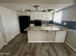 6611 N 44th Ave, Glendale, AZ 85301