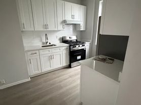 25 Sherman Ave