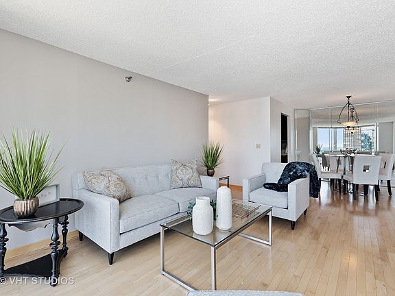 5th image of 195 N Harbor Dr APT 3601