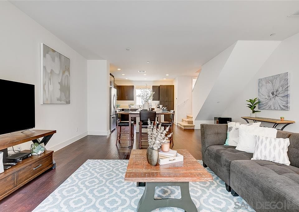 2nd image of 7859 Modern Oasis Dr