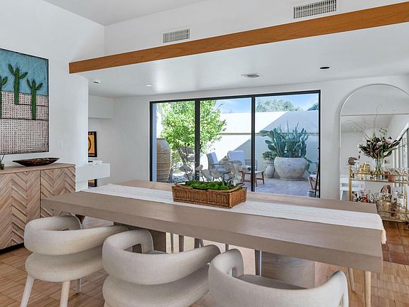 5th image of 9447 E Calle De Valle Dr