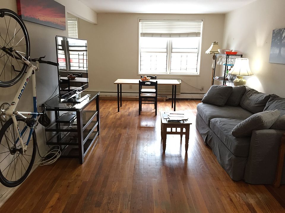 1st image of 15105 Cross Island Pkwy APT 2C