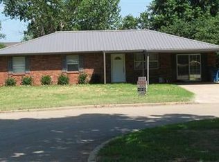 608 Sharp Cir, Perkins, OK 74059