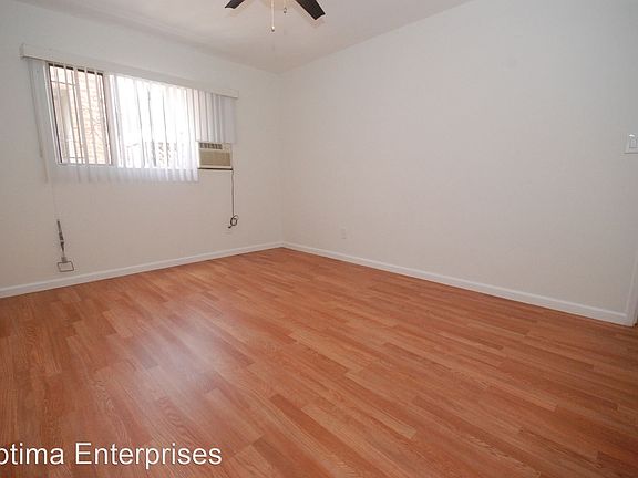 5th image of 1148 N Formosa Ave APT 4