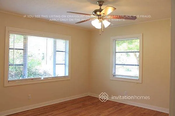 731 Pine Ln — Photo 10