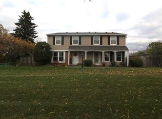 57 Springwood Dr, Webster, NY 14580
