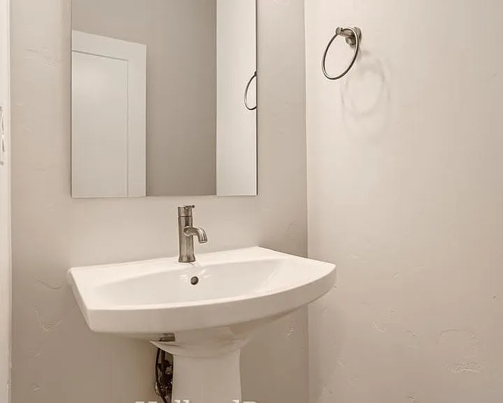 8126 SE Reddington St — Photo 14