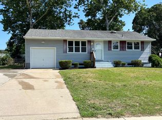 489 University Blvd, Wenonah, NJ 08090