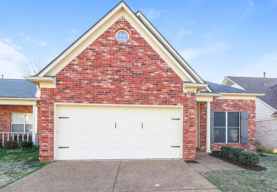 10088 Cross Valley Dr