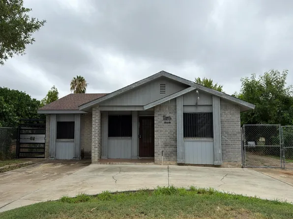 111 Madrid Dr, Laredo, TX 78043
