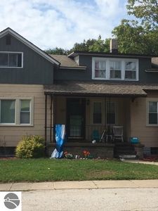 140 Jefferson St, Manistee, MI, 49660