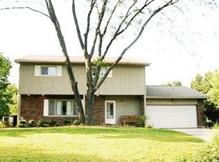 3614 Knollwood Dr, Dayton, OH 45432