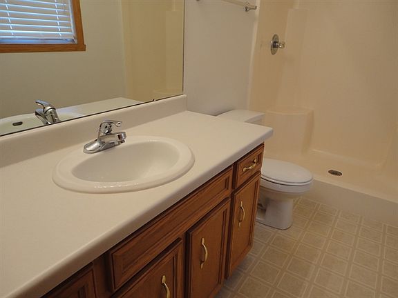 4th image of 6190 Commonwealth Dr #000