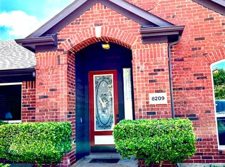 8209 Mount McKinley Rd, Fort Worth, TX 76137