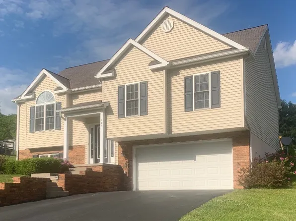 140 Brandon Dr, Bluefield, VA 24605