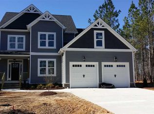 8901 Dry Lake Rd, Zebulon, NC 27597